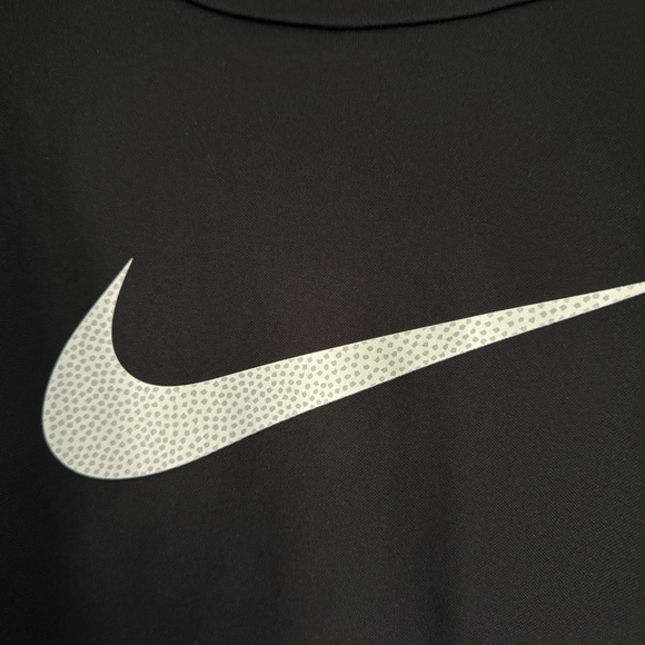 Nike Black Swoosh Logo Therma High Funnel Neck Hoodie Drifit XXL Like New - Picture 8 of 11